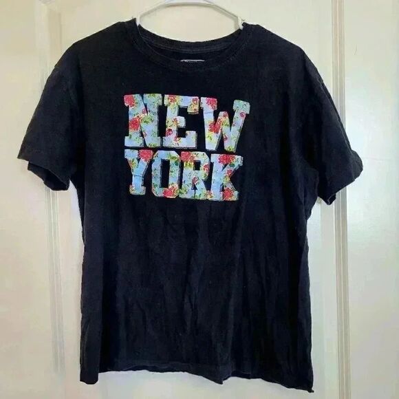 Phantom of Broadway Women's Black Cotton New York Floral Graphic Short Sleeve T- - Picture 2 of 5